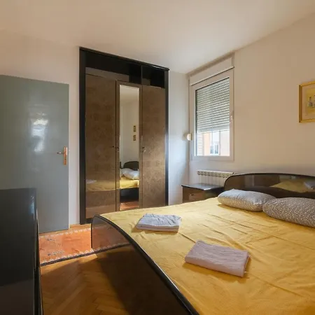 Апартаменти • Spacious ǀ Main Square - 3min ǀ 2br ǀ Lovely View • Скоп'є